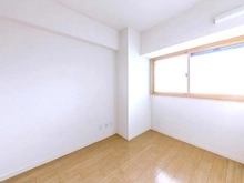 【千葉県/千葉市中央区南町】マイランド蘇我 二重サッシ付きの約4.5帖洋室