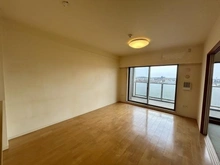 【千葉県/習志野市東習志野】ユトリシア弐番街 リビングダイニング（約１１．５畳）