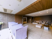 【千葉県/習志野市屋敷】ラクラスガーデン 共用ロビー