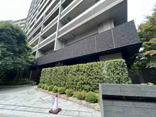 【埼玉県/さいたま市浦和区岸町】ザ・パークハウス浦和岸町 エントランス
