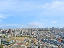 【東京都/豊島区東池袋】アウルタワー 南東向き住戸につき、陽当たり・眺望旅良好です。