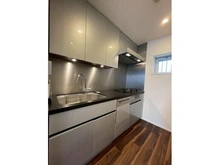 【東京都/渋谷区富ヶ谷】パークハウス代々木公園ラフィナート 食洗器付きのキッチン