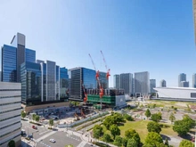 【神奈川県/横浜市西区みなとみらい】M.M.TOWERS FORESIS L棟 高い建物が隣接しておらず、晴れた日には都会的な街並みや豊かな緑を望めます。ぜひご内覧ください。