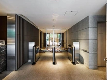 【神奈川県/横浜市西区みなとみらい】M.M.TOWERS FORESIS R棟 トリプルオートロックシステムや24時間有人管理(夜間警備員)を採用。セキュリティ性の高い住まいです。