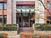 【東京都/杉並区高井戸東】パークシティ浜田山A棟 重厚感がありホテルライクなエントランス。防犯面に配慮されたダブルオートロックのマンションです。