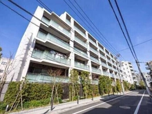 【東京都/世田谷区経堂】ザ・パークハウス経堂レジデンス 外観：2022年1月築、三菱地所レジデンス他分譲「ザ・パークハウス」シリーズ。小田急線「経堂」駅徒歩9分。