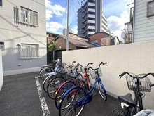 【埼玉県/川口市金山町】ライネスハイム川口 駐輪場