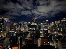 【大阪府/大阪市北区大淀南】グランドメゾン新梅田タワーTHE CLUB RESIDENCE 都会的で華やかな眺望が広がります。「グラングリーン大阪」など、大阪市内が一望できます(天候による)。