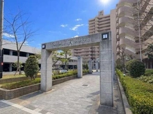 【大阪府/大阪市此花区伝法】キングマンションシーブリッサ此花サウスウイング 阪神なんば線「伝法」駅徒歩8分の立地です。毎日の通勤通学、お休みの日のお出かけの際にも便利です。