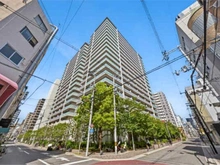 【大阪府/大阪市西区新町】ジオ新町 オートロック、モニタ付きインターホン、24時間遠隔監視システム等、防犯面に配慮されたマンションです。