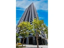 【大阪府/大阪市北区本庄西】シティタワー梅田東 外観：大阪メトロ谷町線「中崎町」駅まで徒歩5分など、アクセス良好。通勤・通学に便利なロケーションです。