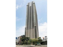 【大阪府/大阪市北区豊崎】ブランズタワー梅田 North 外観：大阪メトロ御堂筋線「中津」駅徒歩1分、大阪環状線「大阪」駅徒歩13分ほか複数路線が利用できます。