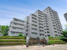 【東京都/大田区下丸子】パークハウス多摩川南壱番館 外観：東急多摩川線「鵜の木」駅まで徒歩7分の立地。最寄駅までフラットなアクセスで行き来しやすいです。
