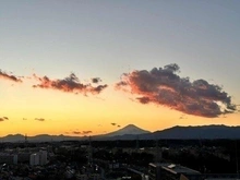 【神奈川県/横浜市戸塚区川上町】BELISTAタワー東戸塚 10階部分、眺望・通風良好な角住戸。仕事や家事の合間の休憩の際、景色を見てリラックスできそうです。