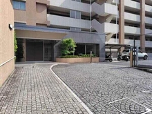 【東京都/文京区千石】パークハウス千石丸山町 ■芝生の専用庭(30.08m2)付 × 80.04m2・3LDK住戸