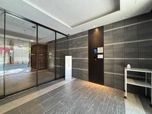 【東京都/練馬区北町】サンリヤン練馬北町 24時間遠隔監視システムやオートロックが採用され、防犯面に配慮されています。24時間ゴミ出し可です。