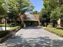 【兵庫県/神戸市東灘区向洋町中】RICウエストコート5番街2番館 エントランスアプローチ