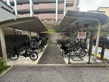 【兵庫県/神戸市東灘区森北町】ステイツ岡本・甲南山手 駐輪場