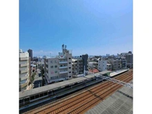 【兵庫県/神戸市灘区宮山町】トーカン六甲キャスティール 阪急神戸線「六甲」駅まで徒歩2分、JR東海道本線「六甲道」駅まで徒歩12分のアクセス良好な立地です。