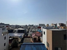 【東京都/足立区足立】ザ・パークハウス五反野 遠くの空まで見渡せます。晴れた日には気持ちの良い青空と共に、東京スカイツリーを望む眺望です。
