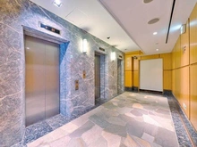 【東京都/江東区東雲】Wコンフォートタワーズ　EAST 共用部：エレベーターホール