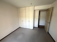 【大阪府/豊中市新千里西町】リーベスト千里中央 洋室
