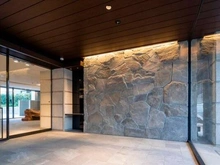 【東京都/練馬区石神井町】ザ・パークハウス石神井公園テラス 風除室、オートロック・モニター付インターホン有