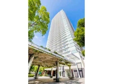 【東京都/台東区西浅草】浅草タワー 外観：つくばエクスプレス「浅草」駅徒歩3分他。免震構造が採用された、37階建タワーマンションです。