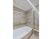 【愛知県/名古屋市中区錦】ザ・パークハウス名古屋伏見 保温浴槽・フラッグストーンフロア・浴室暖房乾燥機設備あり