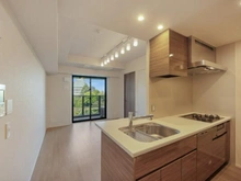 【東京都/新宿区市谷本村町】ザ・パークハウス市ヶ谷 