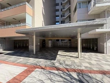 【東京都/足立区新田】アクアテラカーム・スクエア メインエントランス