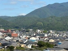【京都府/京都市右京区嵯峨朝日町】嵐山グランドシティ 大文字の鳥居を見ることができます。