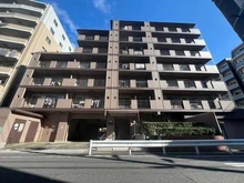 【東京都/江東区亀戸】亀戸クリーンハイツ 外観：西松建設施工、澤田マレーブル工業分譲。1978年8月築、全46戸・地上7階建のRC造マンションです。