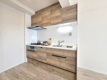 【兵庫県/伊丹市春日丘】伊丹春日丘アーバンコンフォート 2025年10月システムキッチン入れ替え実施 ※掲載の調度品は売買対象に含みません