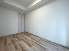 【兵庫県/尼崎市東塚口町】塚口アクシード 洋室