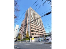 【埼玉県/さいたま市浦和区仲町】パークホームズ浦和仲町 外観：タワーマンションならではの眺望と共用施設の充実