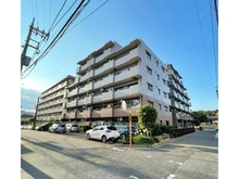 【千葉県/松戸市常盤平】ライオンズマンション常盤平さくら通り 外観