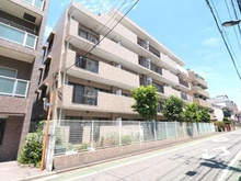 【東京都/板橋区大谷口北町】中板橋第2ローヤルコーポ 外観：鉄筋コンクリート造5階建て1階部分、60.5平米