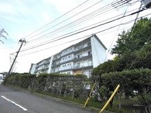 【神奈川県/川崎市宮前区けやき平】宮前平グリーンハイツ 外観
