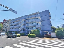 【東京都/杉並区井草】セザール第二上井草 外観：オートロック、TVモニタインターホンなど防犯対策も
