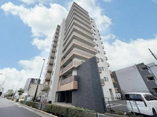 【東京都/葛飾区奥戸】ドムール新小岩プレミアムレジデンス 防犯設備が整った築浅マンションです。オートロック＆宅配ボックス設備有