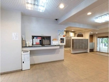 【埼玉県/朝霞市栄町】シャルム第二朝霞 管理人さんが常駐しているので防犯面や水漏れなどのトラブルにも迅速に対応してもらえるので助かりますね