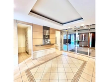 【神奈川県/横浜市鶴見区向井町】ナイスアーバンスクエア横濱鶴見 エントランス内