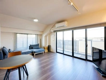 【東京都/台東区谷中】オープンレジデンシア谷中 LDKは2面バルコニーに面しており、陽当たり、通風良好です。