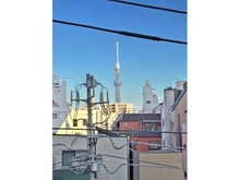 【東京都/台東区東上野】パークホームズ上野 バルコニーからスカイツリーがのぞめます（天候による）