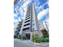 【東京都/台東区上野】リストレジデンス上野黒門町 外観：2017年８月築、南西角住戸！大事なペットも飼育可能です（細則有）