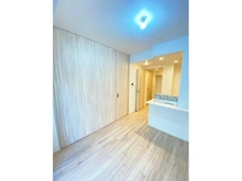 【東京都/台東区上野】リストレジデンス上野黒門町 リビングの間仕切りを閉めると、居室は独立したスペースに。LDにはTES床暖房もついております。