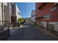 【埼玉県/草加市両新田東町】草加市両新田東町　古家付き土地 