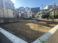 【神奈川県/横浜市神奈川区松見町】横浜市神奈川区松見町　建築条件付売地　A区画/全2区画 