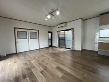 【大阪府/寝屋川市太秦緑が丘】寝屋川市太秦緑が丘　戸建 